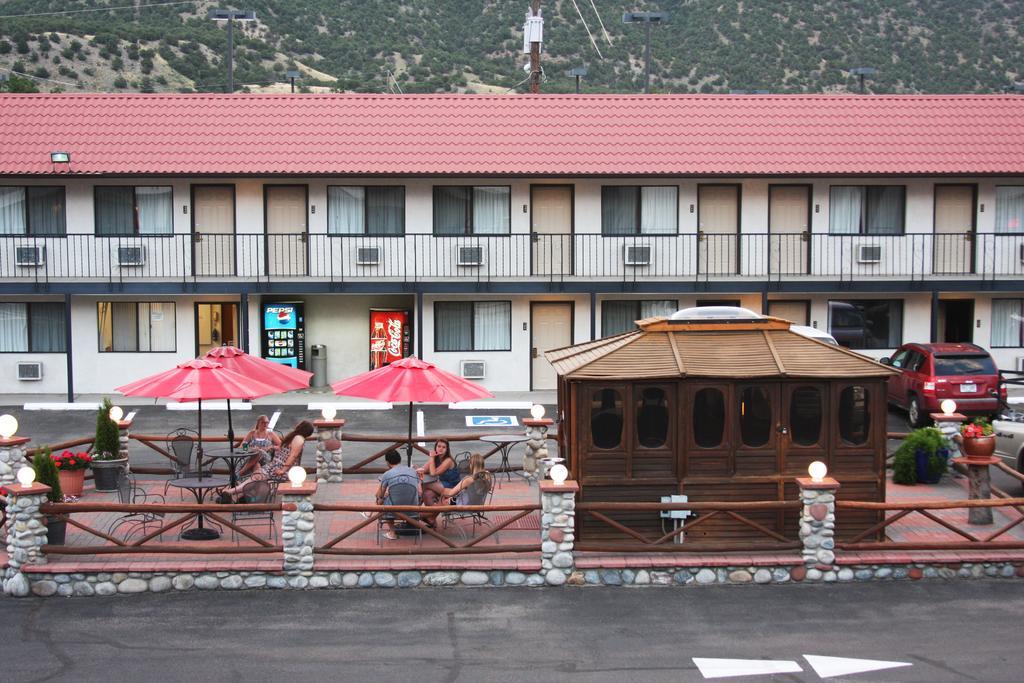 Gateway Inn And Suites Salida Eksteriør billede